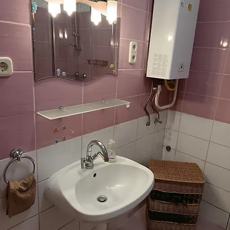 Mici Lak Appartement Balatonboglár